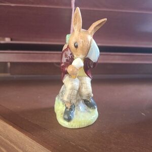 Royal Doulton Bunnykins Billie Bunny Cooling Off Royal Doulton